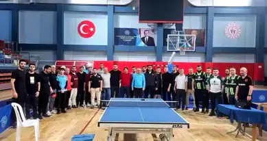 Düzce'de Masa Tenisi Turnuvası Sonuçlandı