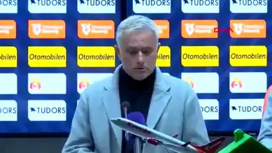 Mourinho'dan Fenerbahçe'nin Sakatlıklarına İlişkin Açıklama