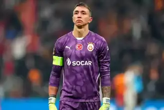 Muslera, Galatasaray Tarihine Geçti!