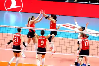THY, CEV Kupası Yarı Finalinde!