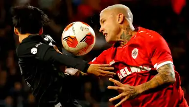Nainggolan Uyuşturucu Kaçakçılığıyla Tutuklandı