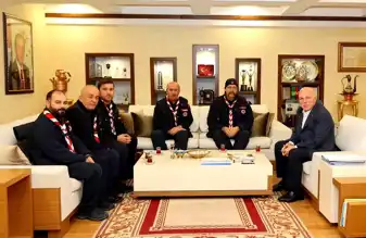 İzciler Erzurum'da Destek Aldı