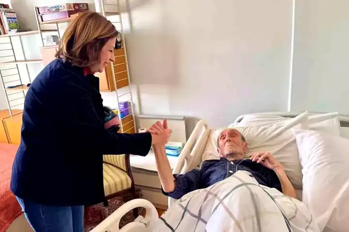 Ünlüce, Efsane Amigo Orhan'ı Ziyaret Etti