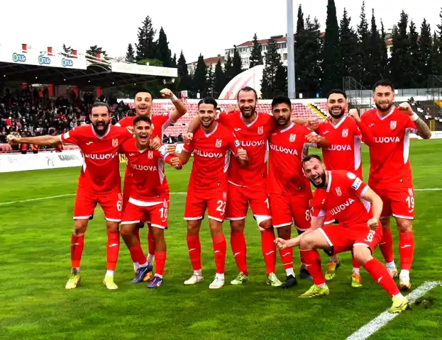 Yerel Takım 3 Maçlık Galibiyet Serisiyle Zirveye Yerleşti
