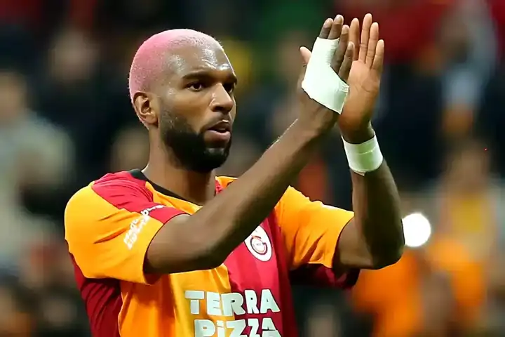 Babel'den Şok İtiraf: Hakemler Galatasaray'a Yardımcı Oluyordu!